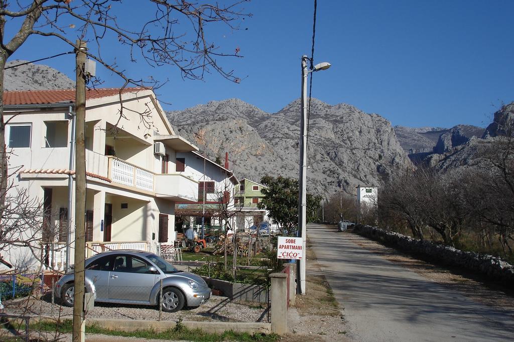 Apartments Cico Starigrad Paklenica Exteriör bild