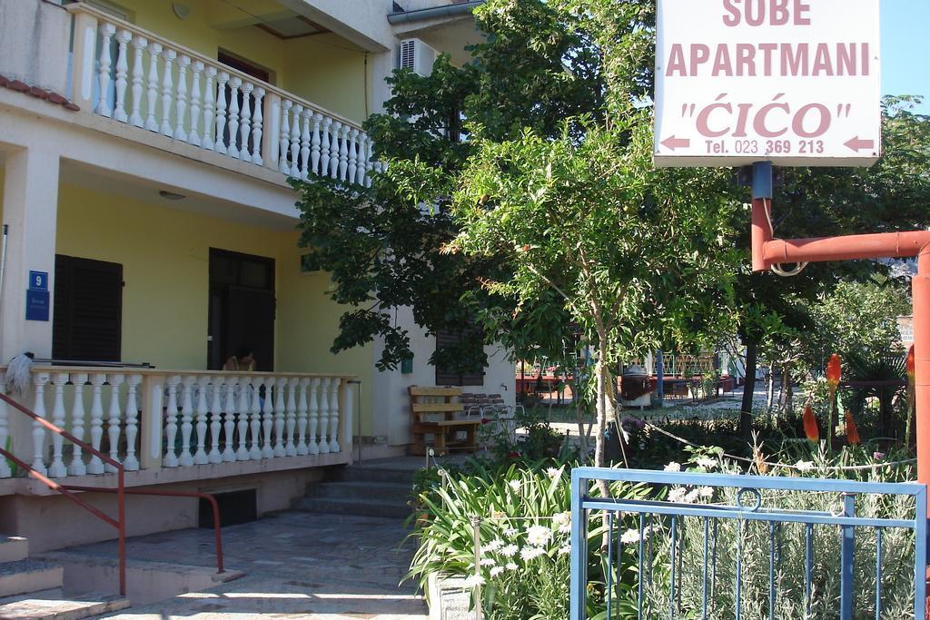 Apartments Cico Starigrad Paklenica Exteriör bild