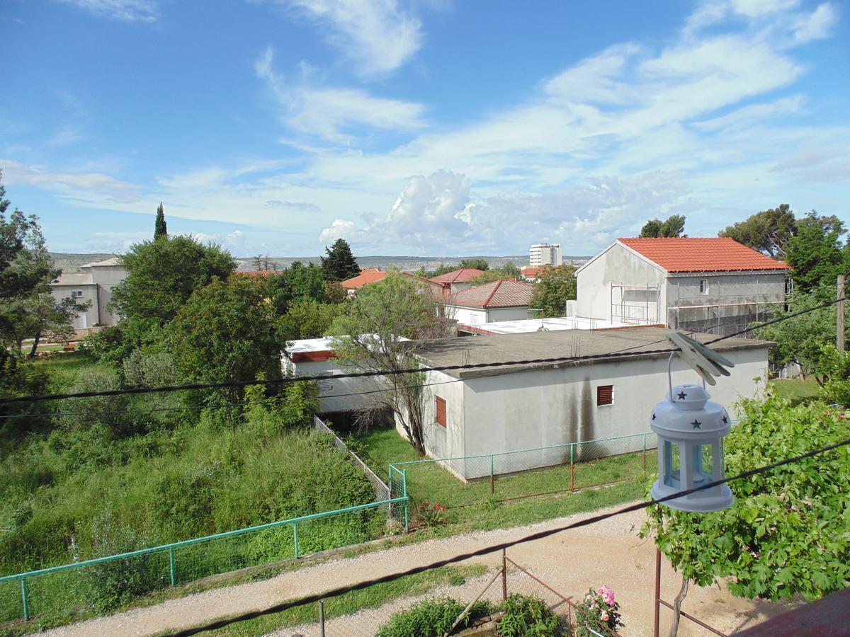 Apartments Cico Starigrad Paklenica Exteriör bild