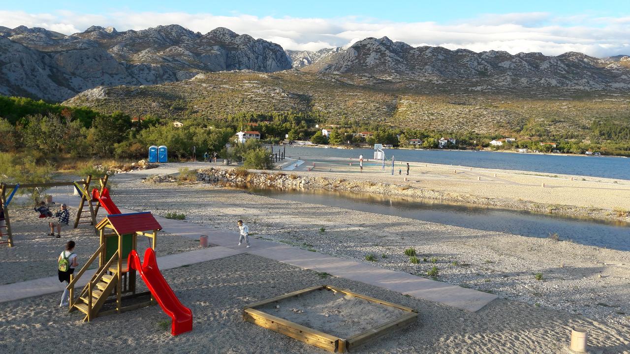 Apartments Cico Starigrad Paklenica Exteriör bild